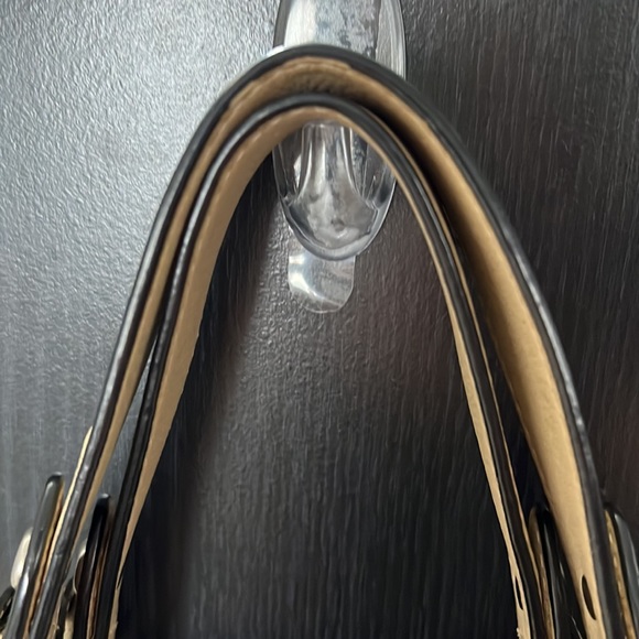 Gorgeous FOSSIL SATCHEL - Picture 8 of 12